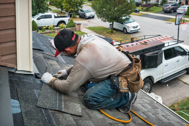 Professional Roofing technician working in Pacific Junction, IA